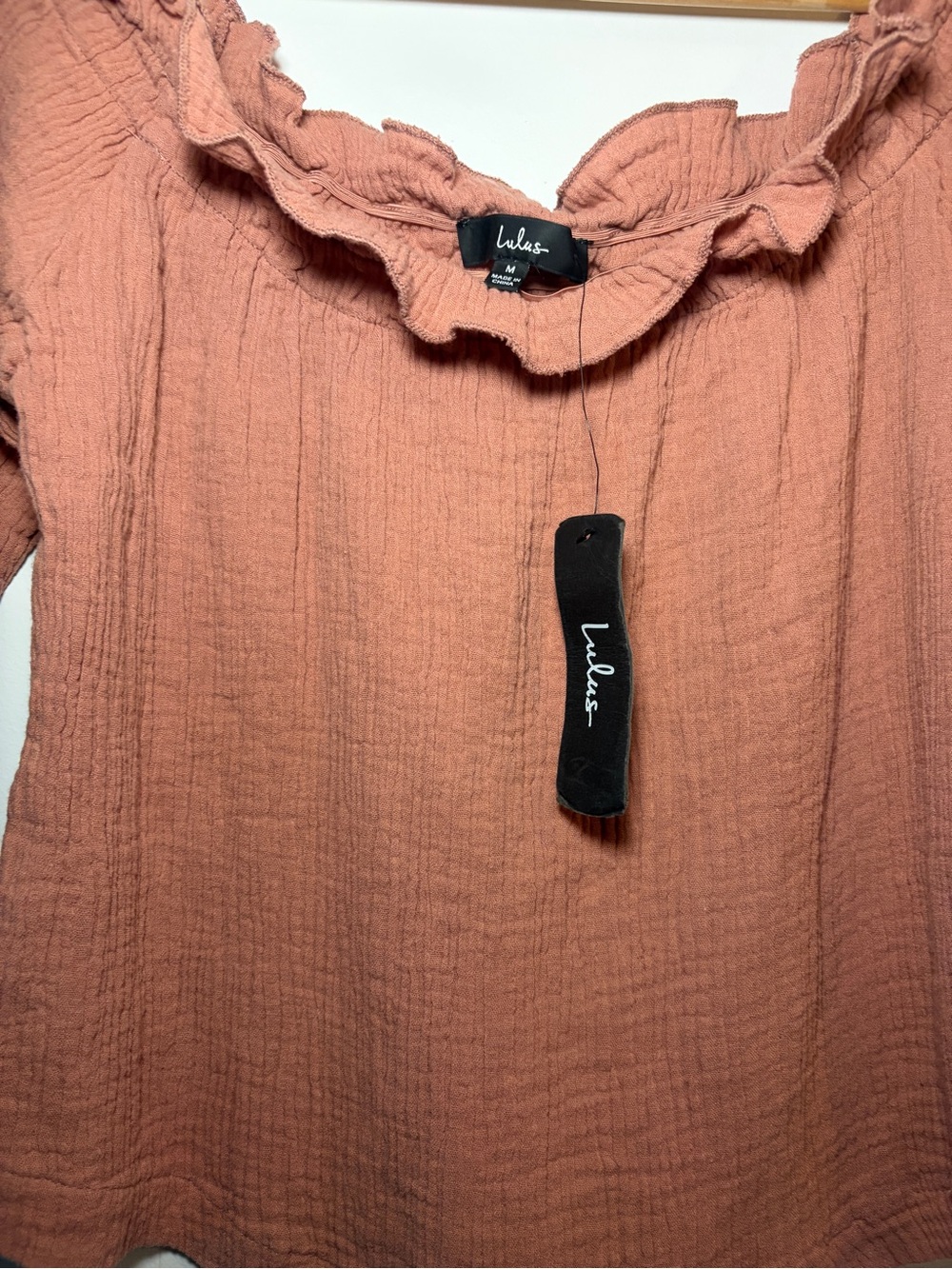 Lulu’s | Mauve Off-Shoulder Casual Gauzy Cotton Peasant Top - Summer Spring Fall - Picture 4 of 8